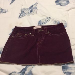 Aeropostale skirt. Maroon size 00.